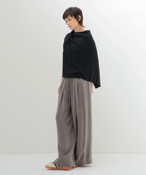 DRESSLAVE(ドレスレイブ)の「fibril cupra gather wide pants(フィブリルキュプラギャザーワイドパンツ)(その他パンツ・レディース・グレー/ブラック・38/36)」の7枚目の写真