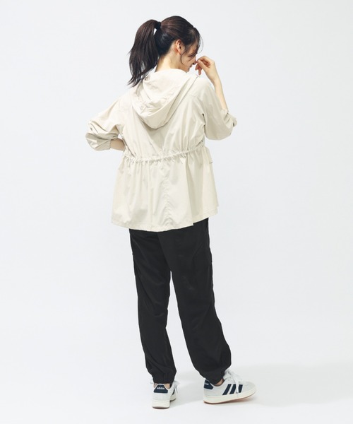 TIGORA（ティゴラ）の「ティゴラ TIGORA フィットネス 縦畝ワイドカーゴパンツ（カーゴパンツ・レディース・ブラック/ライトベージュ・S/M/L/XL）」の6枚目の写真