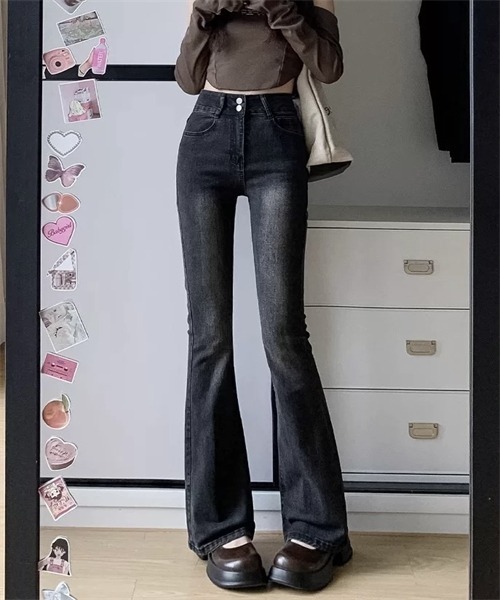 FREE STYLISTS（フリー スタイリスト）の「フレアデニムパンツ ストレッチパンツ（デニムパンツ・レディース・ブルー/ブラック/ライトブラック・S/M/L/2XL/3XL/XS/XL）」の15枚目の写真