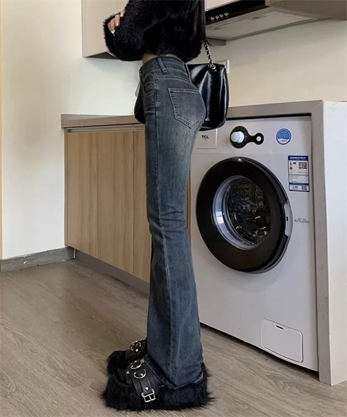 FREE STYLISTS（フリー スタイリスト）の「フレアデニムパンツ ストレッチパンツ（デニムパンツ・レディース・ブルー/ブラック/ライトブラック・S/M/L/2XL/3XL/XS/XL）」の21枚目の写真