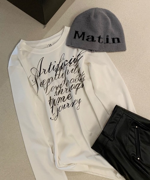 lilful(リルフル)の「レタリングロゴ プリントロンT(Tシャツ/カットソー・レディース・ホワイト/ブラック・L/M)」の4枚目の写真