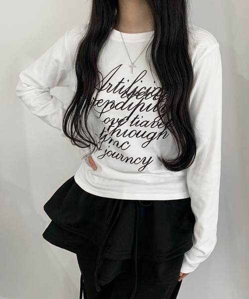 lilful(リルフル)の「レタリングロゴ プリントロンT(Tシャツ/カットソー・レディース・ホワイト/ブラック・L/M)」の19枚目の写真