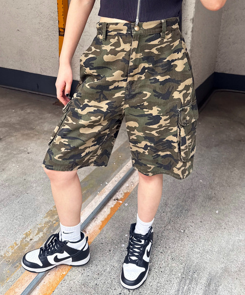 BACK TO THE FIELD（バック トゥー ザ フィールド）の「【MLB】刺しゅうロゴカーゴハーフパンツ（その他パンツ・レディース・カーキ系/ブラック/オフホワイト・FREE）」の5枚目の写真