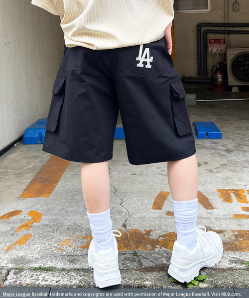 BACK TO THE FIELD（バック トゥー ザ フィールド）の「【MLB】刺しゅうロゴカーゴハーフパンツ（その他パンツ・レディース・カーキ系/ブラック/オフホワイト・FREE）」の16枚目の写真