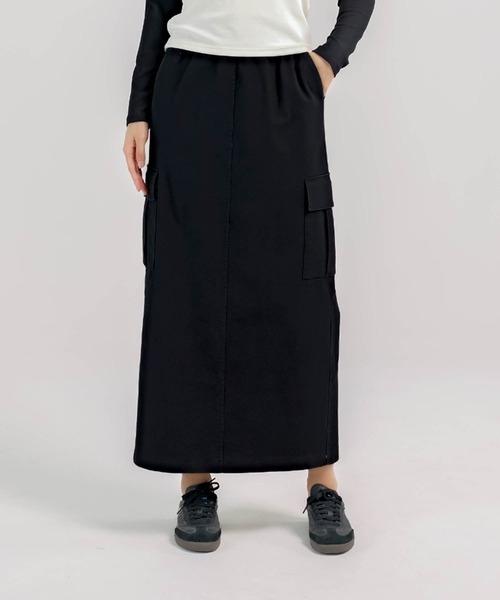 DECADE CLASSIC(ディケイド クラシック)の「【DECADE CLASSIC】カーゴロングスカート(スカート・レディース・ホワイト/ブラック/ベージュ・SMALL/MEDIUM/LARGE)」の2枚目の写真