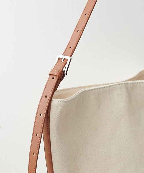 DISCOAT（ディスコート）の「コンビワンハンドルバケットショルダーバッグ（ショルダーバッグ・レディース・ブラック系その他/ブラック/ブラウン/キャメル・FREE）」の13枚目の写真