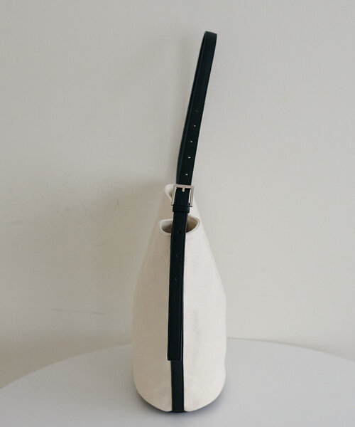 DISCOAT（ディスコート）の「コンビワンハンドルバケットショルダーバッグ（ショルダーバッグ・レディース・ブラック系その他/ブラック/ブラウン/キャメル・FREE）」の20枚目の写真