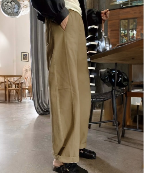 新品未開封　バレルレッグツイルパンツ バレルレッグツイルパンツ（その他パンツ）｜by LEGNA