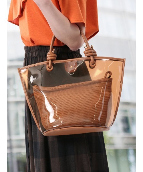 m.f.editorial(エムエフエディトリアル)の「【ポーチ付き】インナーポーチ付き クリアバッグ(ハンドバッグ・レディース・グレー/ブラウン・FREE)」の2枚目の写真