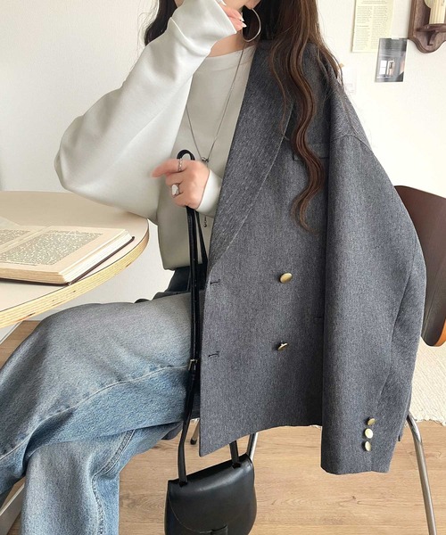 Java（ジャバ）の「《JaVaジャバ コラボ》上品な抜け感と艶感◎ドルマンダンボール素材ビッグトレーナー（長袖）（スウェット・レディース・ブラック/グレイッシュベージュ/ブルー/杢グレー/オフホワイト/チャコール/オートミール・LARGE/MEDIUM/SMALL/X-LARGE）」の15枚目の写真