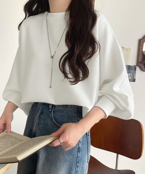 Java（ジャバ）の「《JaVaジャバ コラボ》上品な抜け感と艶感◎ドルマンダンボール素材ビッグトレーナー（長袖）（スウェット・レディース・ブラック/グレイッシュベージュ/ブルー/杢グレー/オフホワイト/チャコール/オートミール・LARGE/MEDIUM/SMALL/X-LARGE）」の10枚目の写真