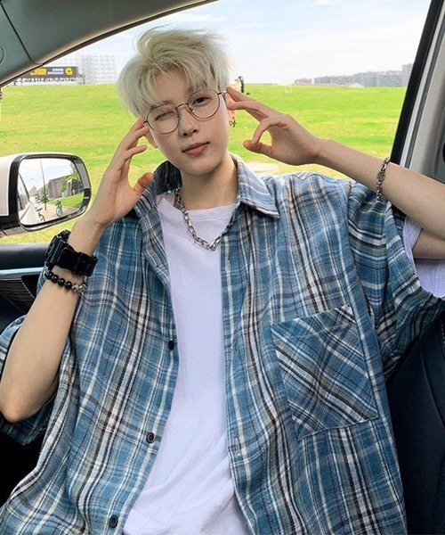 Ressaca（レサーカ）の「オーバーサイズ半袖チェック柄シャツ（シャツ/ブラウス・メンズ・ネイビー/イエロー/ブラウン/ピンク/ホワイト/ブルー/ブラック/ライトブルー・M/L/XL）」の6枚目の写真