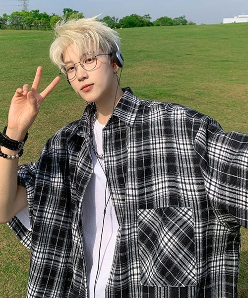 Ressaca（レサーカ）の「オーバーサイズ半袖チェック柄シャツ（シャツ/ブラウス・メンズ・ネイビー/イエロー/ブラウン/ピンク/ホワイト/ブルー/ブラック/ライトブルー・M/L/XL）」の16枚目の写真