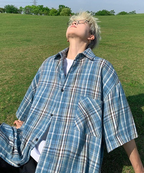 Ressaca（レサーカ）の「オーバーサイズ半袖チェック柄シャツ（シャツ/ブラウス・メンズ・ネイビー/イエロー/ブラウン/ピンク/ホワイト/ブルー/ブラック/ライトブルー・M/L/XL）」の20枚目の写真