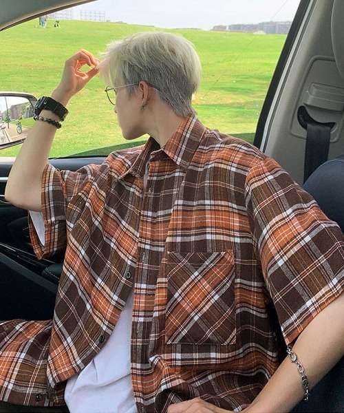 Ressaca（レサーカ）の「オーバーサイズ半袖チェック柄シャツ（シャツ/ブラウス・メンズ・ネイビー/イエロー/ブラウン/ピンク/ホワイト/ブルー/ブラック/ライトブルー・M/L/XL）」の12枚目の写真