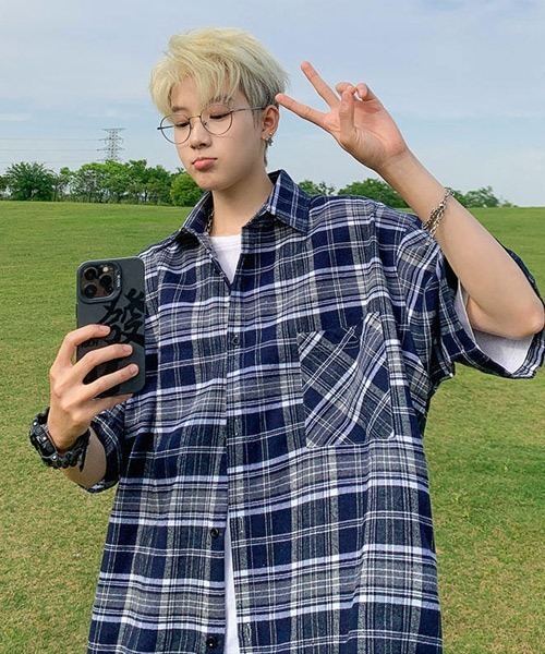 Ressaca（レサーカ）の「オーバーサイズ半袖チェック柄シャツ（シャツ/ブラウス・メンズ・ネイビー/イエロー/ブラウン/ピンク/ホワイト/ブルー/ブラック/ライトブルー・M/L/XL）」の18枚目の写真