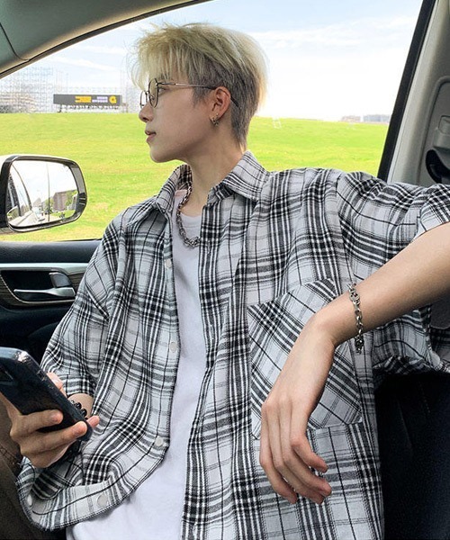 Ressaca（レサーカ）の「オーバーサイズ半袖チェック柄シャツ（シャツ/ブラウス・メンズ・ネイビー/イエロー/ブラウン/ピンク/ホワイト/ブルー/ブラック/ライトブルー・M/L/XL）」の10枚目の写真