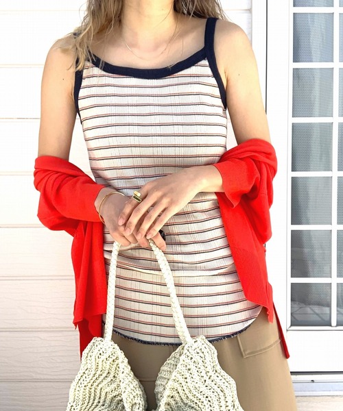 Q（キュー）の「ランダムリブ2wayキャミ（キャミソール・レディース・ブラック系/ホワイト系/アイボリー/パープル系/チャコールグレー/ベージュ系・MEDIUM）」の3枚目の写真