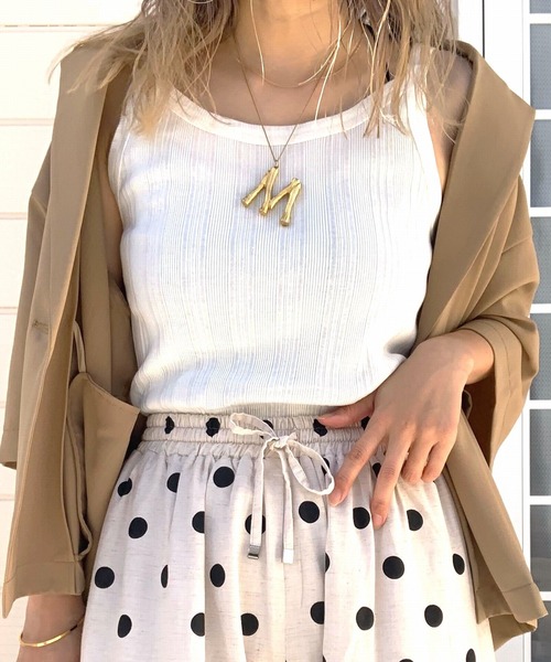 Q（キュー）の「ランダムリブ2wayキャミ（キャミソール・レディース・ブラック系/ホワイト系/アイボリー/パープル系/チャコールグレー/ベージュ系・MEDIUM）」の2枚目の写真