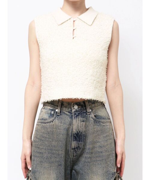 EMODA（エモダ）の「フリンジヤーンタンクトップ（ニット/セーター・レディース・アイボリー/ブラック/グレー・FREE）」の4枚目の写真