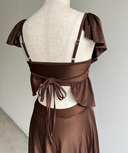 mellowneon(メロウネオン)の「2wayフリルカシュクール水着(水着・レディース・アイボリー/ブラウン/サックスブルー/ブラック・FREE)」の5枚目の写真