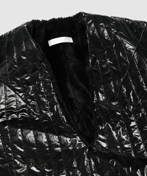 YOHEI OHNO(ヨウヘイオオノ)の「Reversible Quilted Top(その他トップス・レディース・ホワイト/ブラック・36)」の7枚目の写真