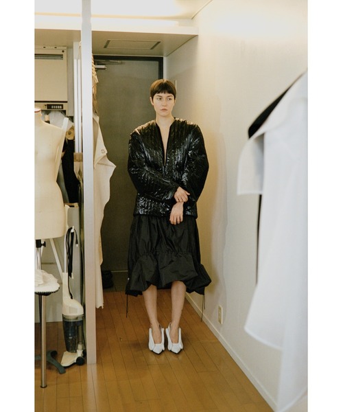 YOHEI OHNO(ヨウヘイオオノ)の「Reversible Quilted Top(その他トップス・レディース・ホワイト/ブラック・36)」の4枚目の写真