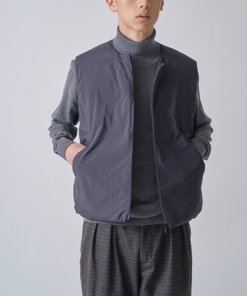 miffew（ミフュー）の「「miffew/ ミフュー」COLLARLESS DOWN VEST（ダウンジャケット/コート・レディース・バーガンディー/ブラック/チャコールグレー/ライトイエロー・1/2/4/3）」の10枚目の写真