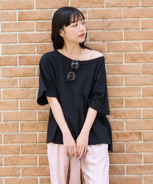 FREAK'S STORE(フリークスストア)の「2way スムースラグランビッグTシャツ(Tシャツ/カットソー・レディース・ブラック/ピンク/オフホワイト・フリ-)」の2枚目の写真