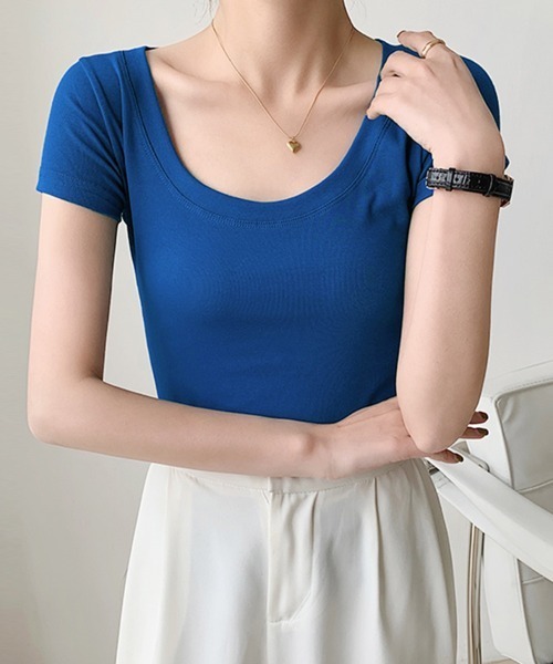 ReRe(リリ)の「UネックシンプルTシャツ(Tシャツ/カットソー・レディース・グレー/ダークグリーン/グレイッシュベージュ/ブラック/ホワイト/グリーン/レッド/イエロー/パープル/インディゴブルー・FREE)」の21枚目の写真