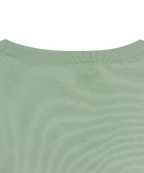 ReRe(リリ)の「UネックシンプルTシャツ(Tシャツ/カットソー・レディース・グレー/ダークグリーン/グレイッシュベージュ/ブラック/ホワイト/グリーン/レッド/イエロー/パープル/インディゴブルー・FREE)」の14枚目の写真