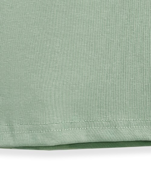 ReRe(リリ)の「UネックシンプルTシャツ(Tシャツ/カットソー・レディース・グレー/ダークグリーン/グレイッシュベージュ/ブラック/ホワイト/グリーン/レッド/イエロー/パープル/インディゴブルー・FREE)」の12枚目の写真