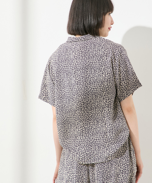 journal standard L'essage（ジャーナルスタンダードレサージュ）の「《追加》《別注》【LUSANA / ルサーナ】TINA SHIRTS：シャツ（シャツ/ブラウス・レディース・オートミール/ブラック系その他・SMALL）」の7枚目の写真