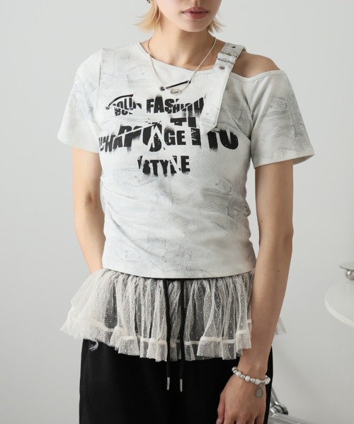 Ulysses(ユリシス)の「ベルトデザインワンショルダーTシャツ(Tシャツ/カットソー・レディース・グレー/ブラック/ホワイト・F)」の11枚目の写真