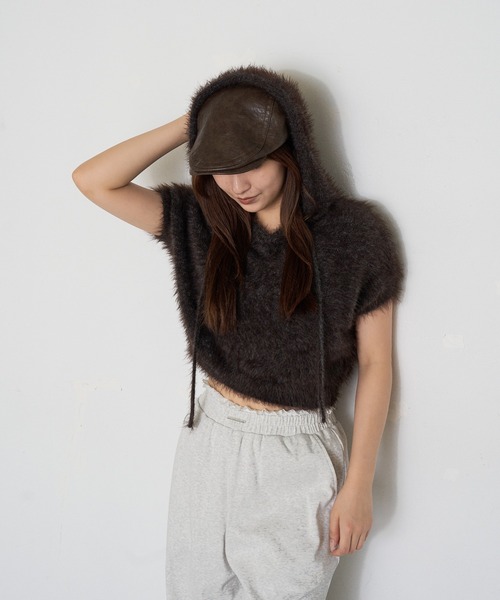 RAY CASSIN（レイカズン）の「シャギーフード半袖ニットプルオーバー（ニット/セーター・レディース・アイボリー/チャコールグレー/ベージュ・FREE）」の17枚目の写真