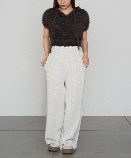 RAY CASSIN（レイカズン）の「シャギーフード半袖ニットプルオーバー（ニット/セーター・レディース・アイボリー/チャコールグレー/ベージュ・FREE）」の20枚目の写真