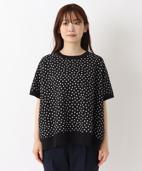 one'sterrace(ワンズテラス)の「ドットプリント ドルマンスリーブプルオーバー(シャツ/ブラウス・レディース・ブラック系8/アイボリー系8・02)」の4枚目の写真