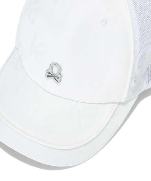MARK & LONA(マークアンドロナ)の「Back Spin JQ Trucker Cap | MEN and WOMEN(キャップ・メンズ・ホワイト/ブラック・FREE)」の3枚目の写真