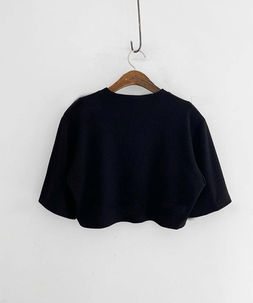 LAFFMO(ラフモ)の「セットアップ クロップドトップス&ロングスカート(セットアップ・レディース・ホワイト/ブラック・F)」の7枚目の写真