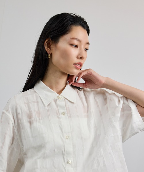 ROPE'(ロペ)の「【洗える】シアーチェッククロップド5分袖シャツ/セットアップ対応(シャツ/ブラウス・レディース・ホワイト・FREE)」の10枚目の写真