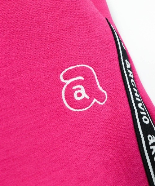 archivio（アルチビオ）の「<LADIES>ロゴラインダンボールパンツ（その他パンツ・レディース・ホワイト/ピンク/ネイビー・L/M/S）」の10枚目の写真