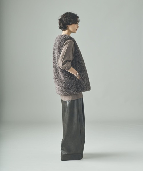 【Curensology（カレンソロジー）】リバーキルトファーベスト Curensology カレンソロジー リバーキルトファーベスト - メルカリ