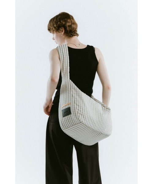 Knuth Marf(クヌースマーフ)の「label checkered shirts bag(ショルダーバッグ・レディース・ホワイト・ONE SIZE)」の10枚目の写真
