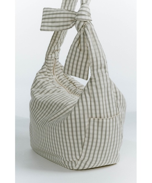 Knuth Marf(クヌースマーフ)の「label checkered shirts bag(ショルダーバッグ・レディース・ホワイト・ONE SIZE)」の7枚目の写真
