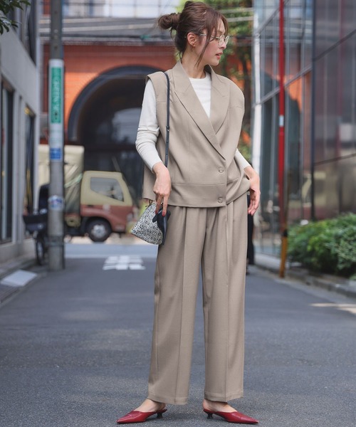 ELFRANK(エルフランク)の「セットアップ テーラードベスト ジレ ワイドパンツ 2点セット 上下セット ビジネス オフィス オケージョン(セットアップ・レディース・チャコールグレー/ベージュ・M/L)」の12枚目の写真
