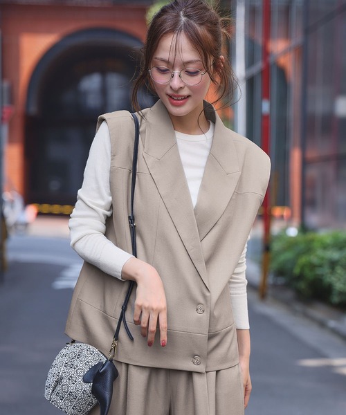 ELFRANK(エルフランク)の「セットアップ テーラードベスト ジレ ワイドパンツ 2点セット 上下セット ビジネス オフィス オケージョン(セットアップ・レディース・チャコールグレー/ベージュ・M/L)」の13枚目の写真