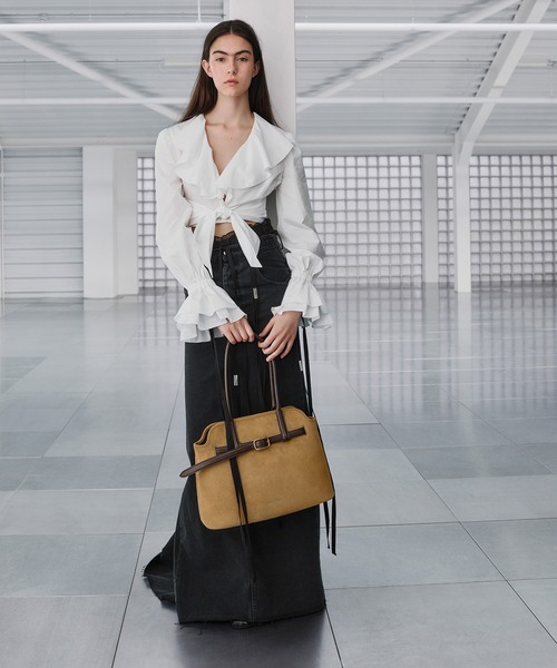 Victoria ヴィクトリア ベルトトラペーズトートバッグ（トートバッグ