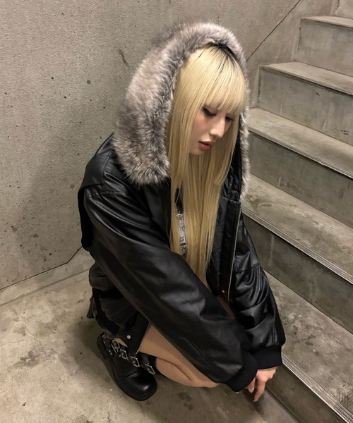 Figments(フィグメンツ)の「N2B合皮ジャケット(ブルゾン・レディース・ブラック・LARGE/MEDIUM)」の12枚目の写真