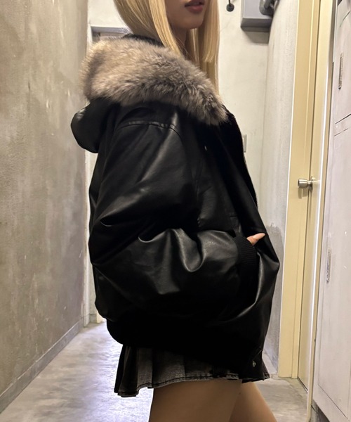 Figments(フィグメンツ)の「N2B合皮ジャケット(ブルゾン・レディース・ブラック・LARGE/MEDIUM)」の18枚目の写真