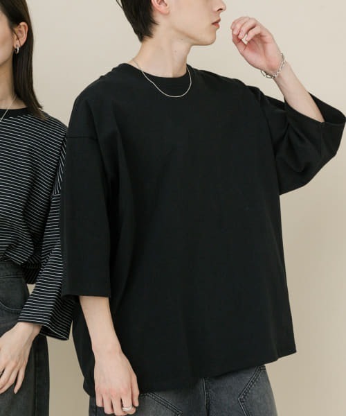 SENSE OF PLACE by URBAN RESEARCH(センスオブプレイスバイアーバンリサーチ)の「『ユニセックス』エクストラルーズアソートTシャツ(Tシャツ/カットソー・メンズ・ホワイト/ホワイト系その他/ブラック/ブラック系その他・MEDIUM/LARGE)」の3枚目の写真